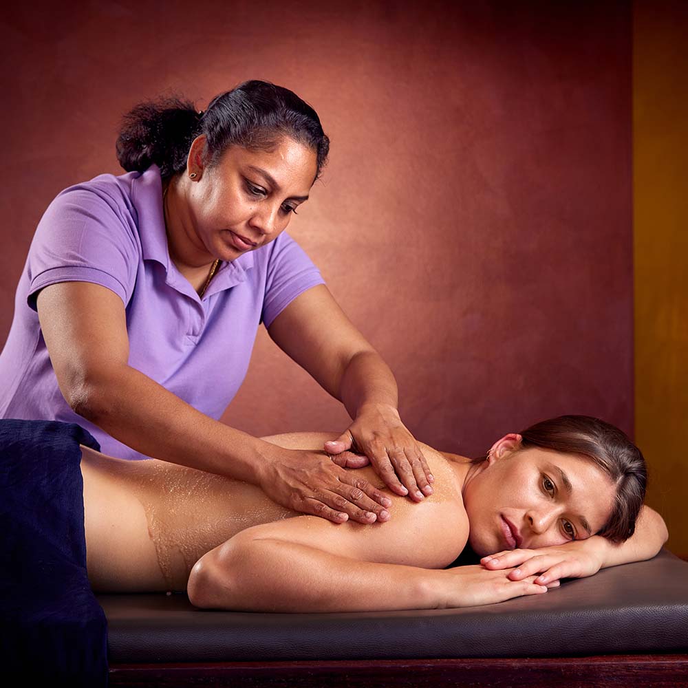 Holistic Ayurveda Panchakarma Kur - Vata reduzieren - Resilienz und Immunystem stärken - gesund durch die kalte Jahreszeit - Ausleitende Ölmassagen