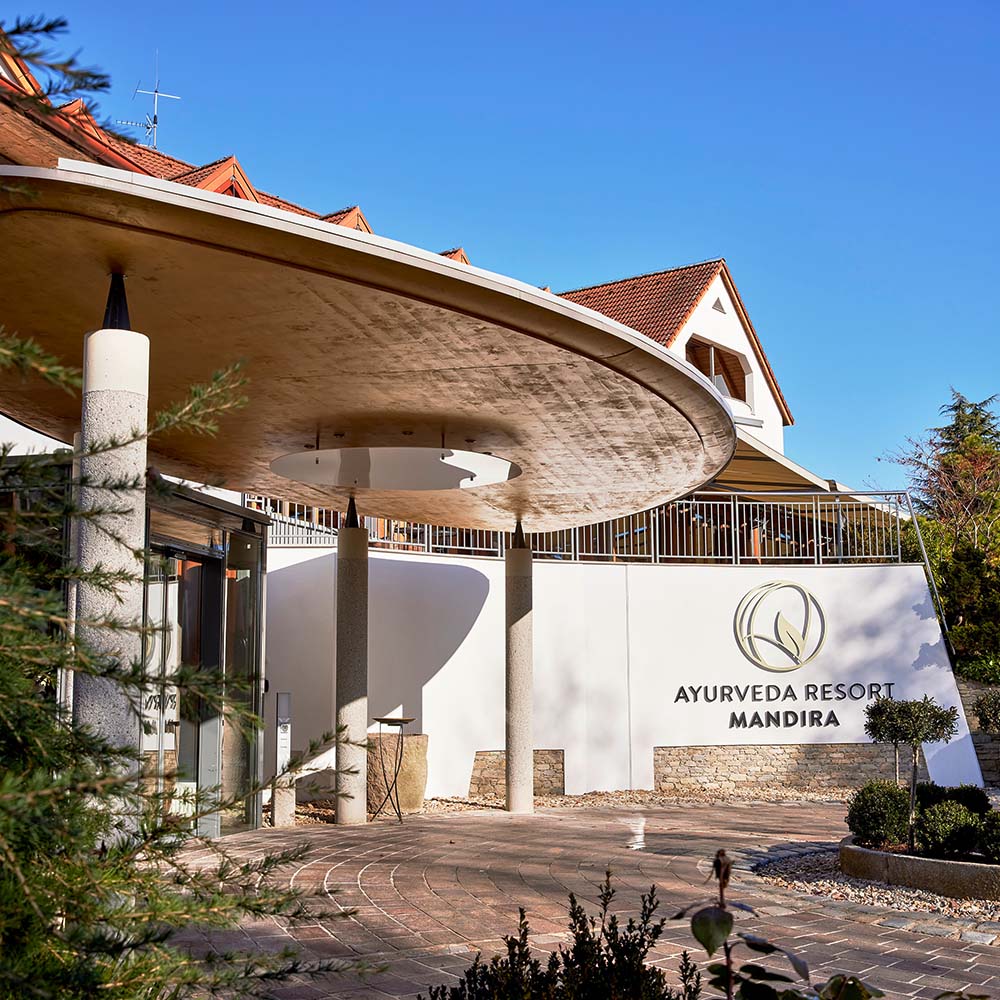 Holistic Ayurveda Panchakarma Kur - Vata reduzieren - Resilienz und Immunystem stärken - gesund durch die kalte Jahreszeit - Ayurveda Resort Mandira