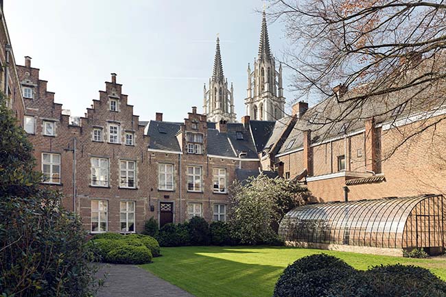 Botanic Sanctuary Antwerp Exterior (c) Hugo Thomassen Botanic Sanctuary Antwerp Exterior (c) Hugo Thomassen