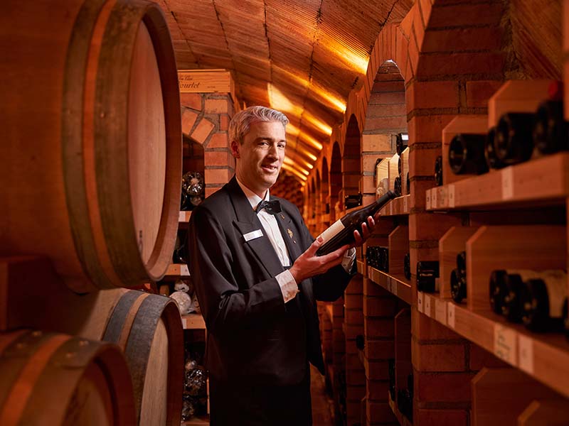 Gault&Millau Sommelier des Jahres 2022 & 2023 Christophe Meyer_5 Sterne Superior Schwarzwald Resort Dollenberg