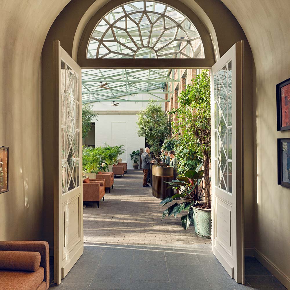 Botanic Sanctuary Antwerp – Best Hotel Award Winner 2023 – Reception Botanic Sanctuary Antwerp - Best Hotel Award Winner 2023 - Reception