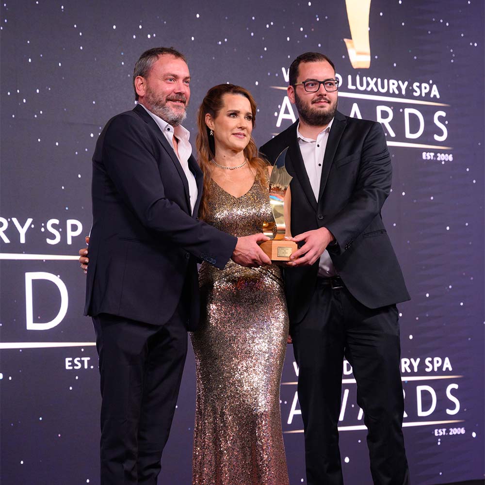 Erwin Volgger_Linda Cooper_Rene Volgger_World Luxury Hotel Awards 2023
